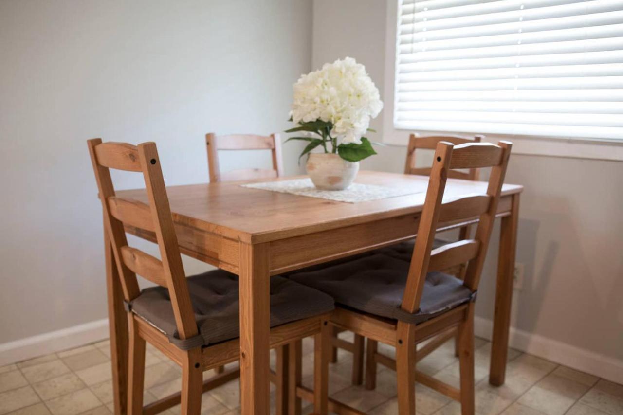 West End Neighborhood Cottage Санта Роза Екстериор снимка