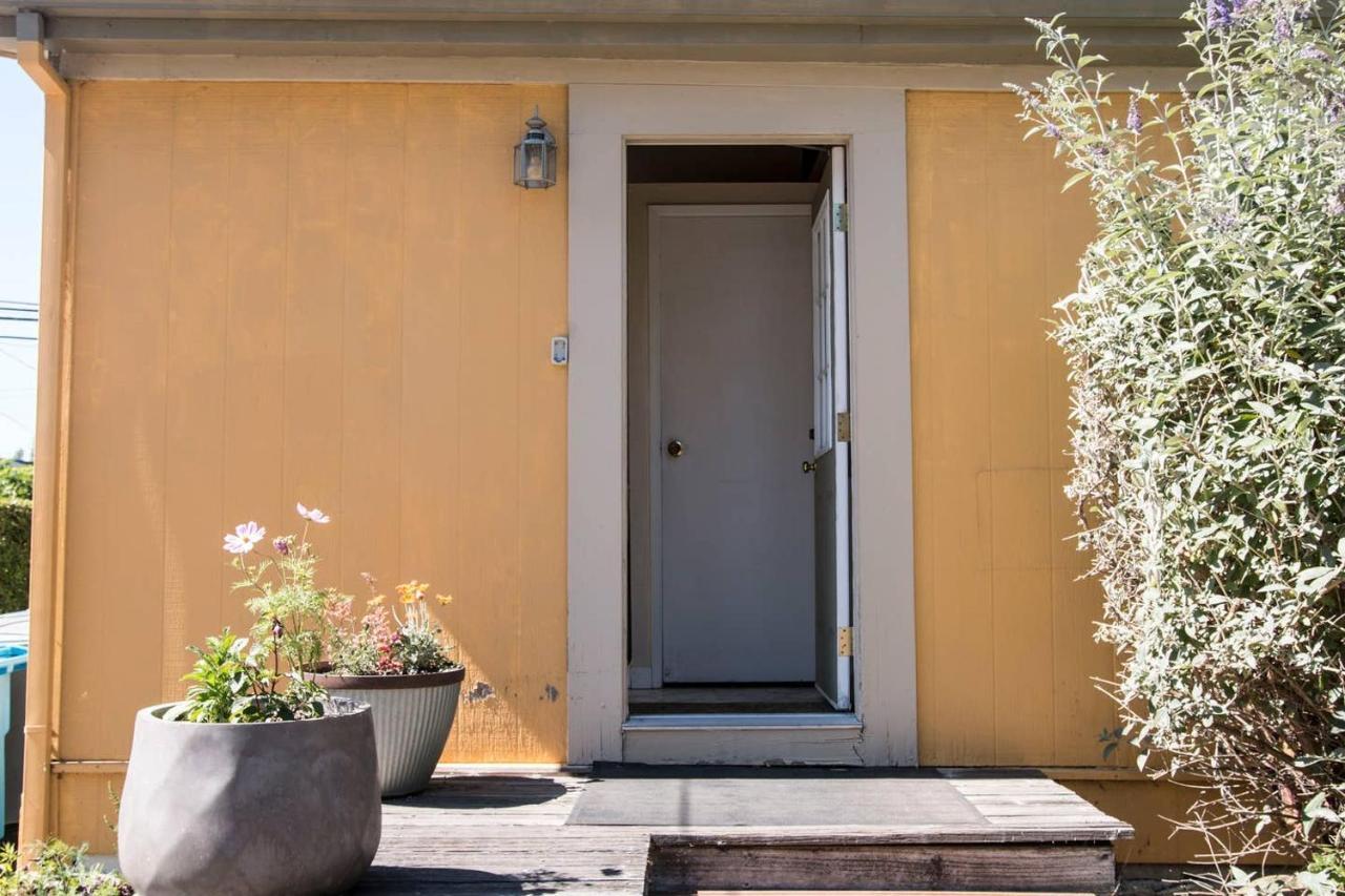 West End Neighborhood Cottage Санта Роза Екстериор снимка